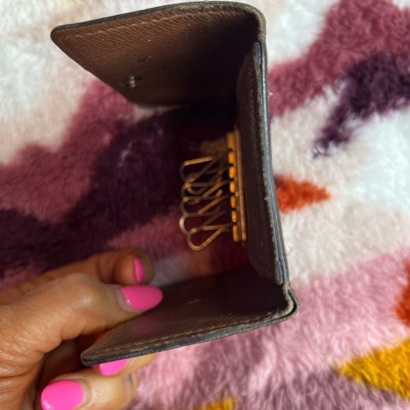 Authentic Louis Vuitton Key Wallet - Picture 5 of 6